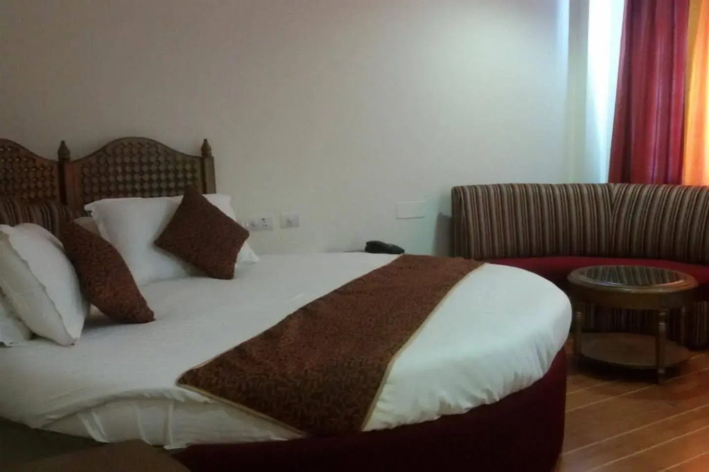 Hotel Classic Residency