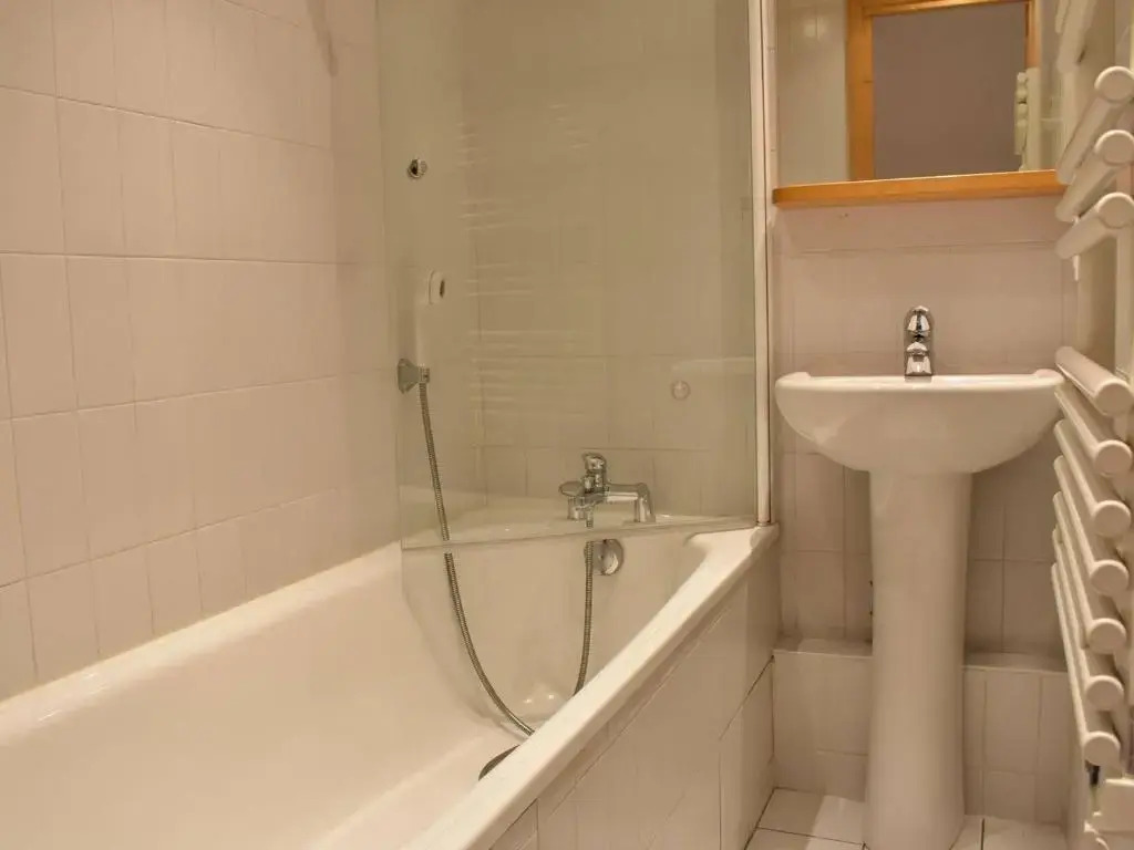 Appartement Méribel, 3 pièces, 6 personnes - FR-1-180-140