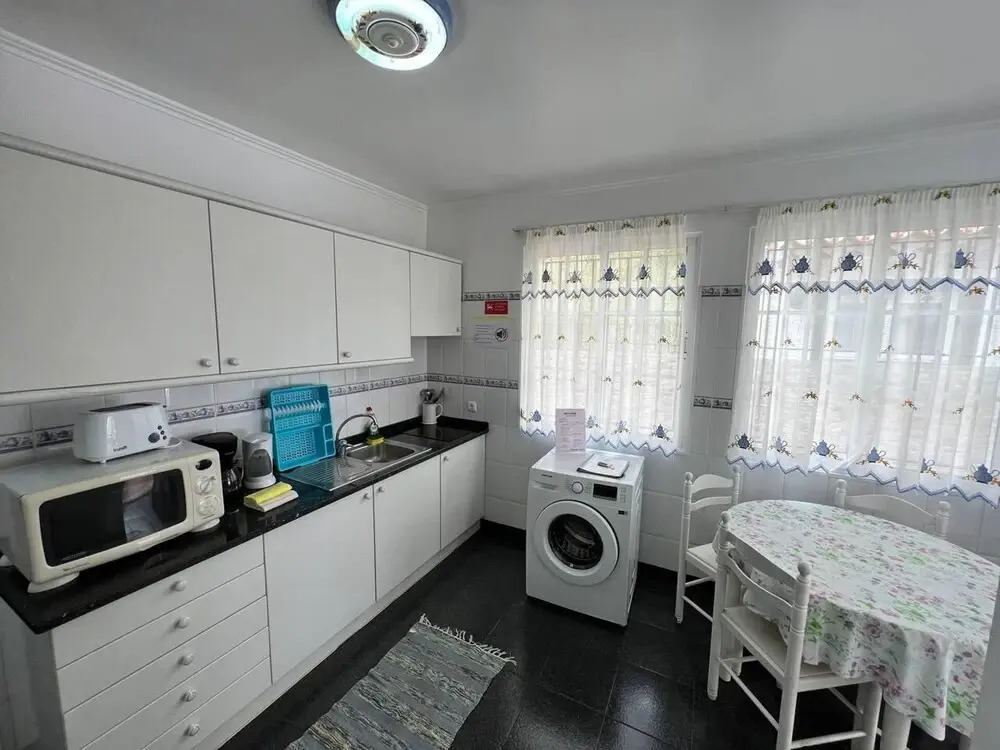 Comfortable 2-bedroom Apartment for Relaxing Stays