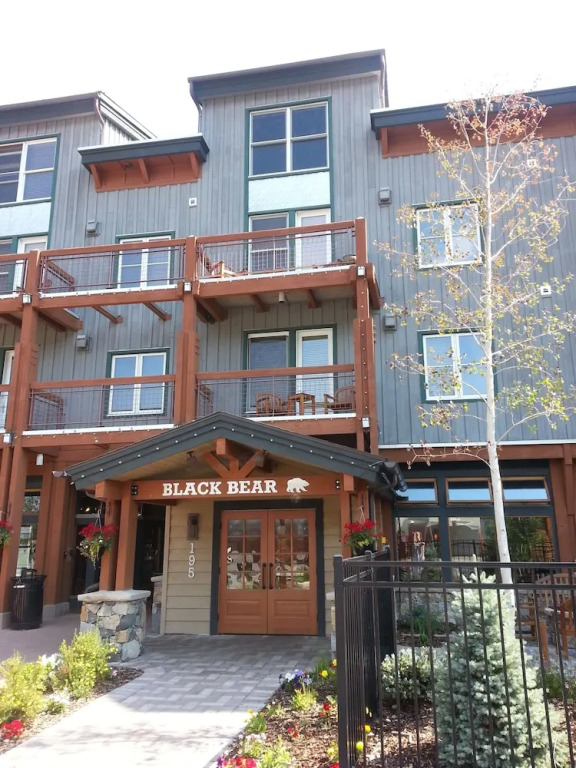 Updated 1br Premier  At Black Bear Lodge- Kids Ski Free 1 Bedroom Condo by RedAwning
