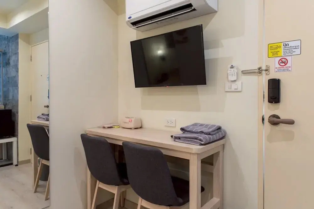 Shizuka House - 500m walk to BTS Phrom Phong