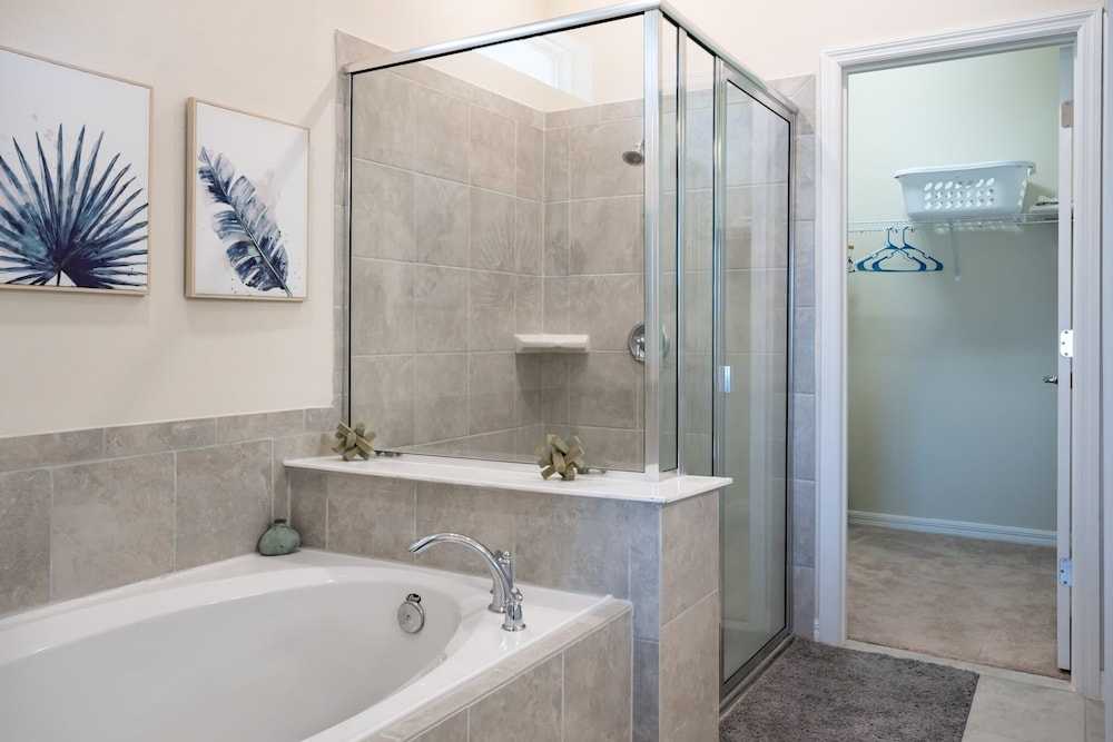 3811LNA 5 Bedroom Home