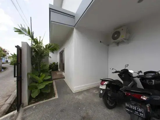 Design Luxury 3BR Villa I Private Pool I Aircon I Kitchen I Garden I Airport Service