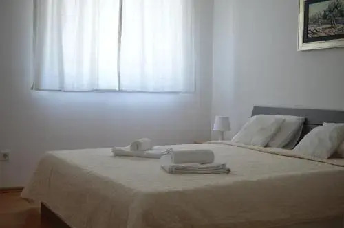 Sentona Apartment