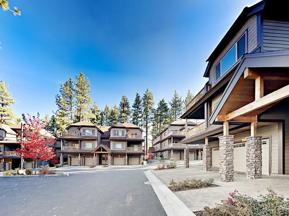 Manzanita Condo #603 3 Bedrooms 3 Bathrooms Condo