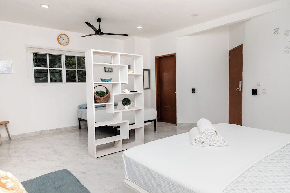 Regatta Villa in Puerto Morelos