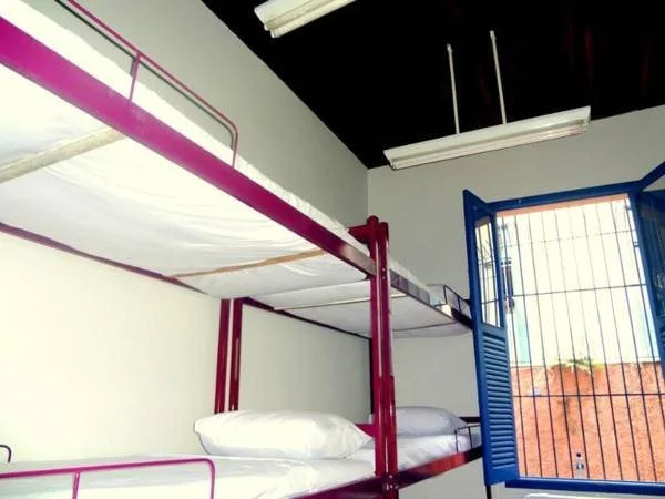 BananaZ Hostel