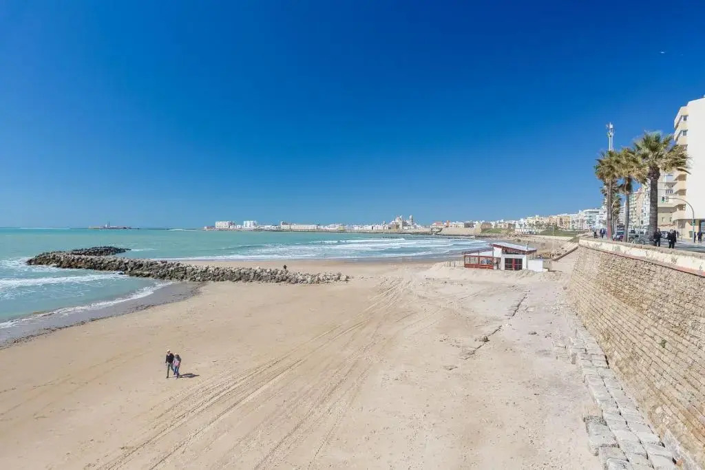 Casa del MALECON by Cadiz4Rentals