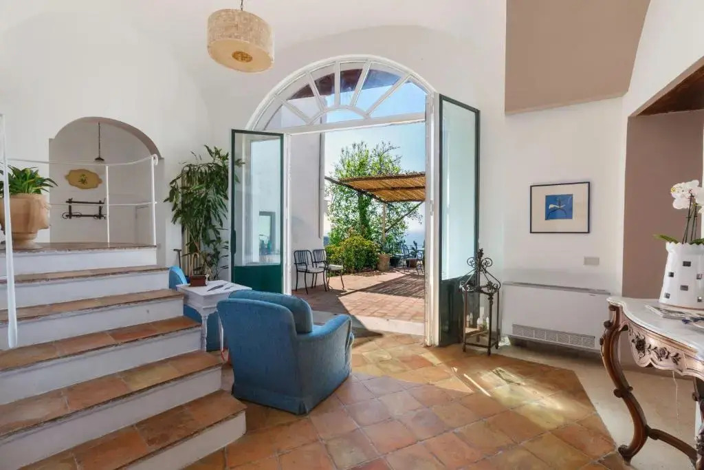 7 bedrooms house with sea view enclosed garden and wifi at Massa Lubrense 2 km away from the beach