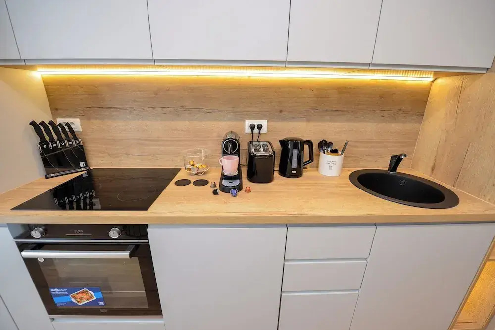 Wabi Sabi - One Bedroom - Romana Square