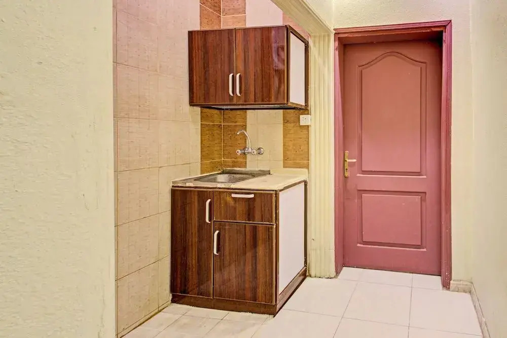 OYO 537 Dahtham Furnished Units