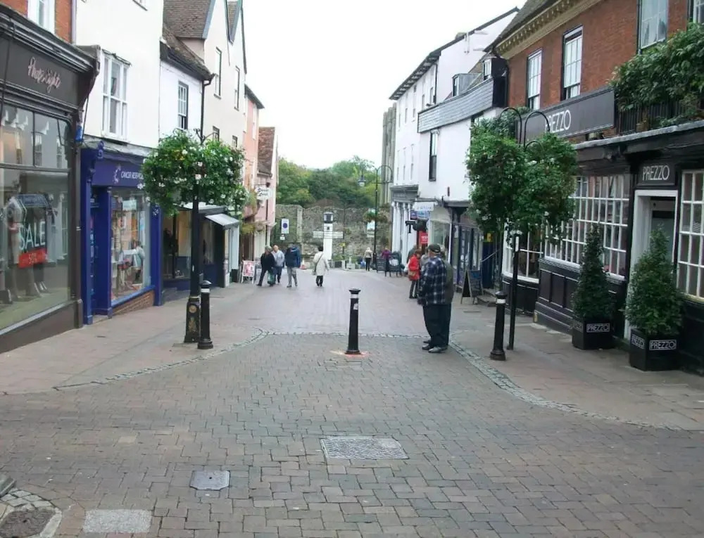 1 Bedroom Cottage in Bury, No Deposit