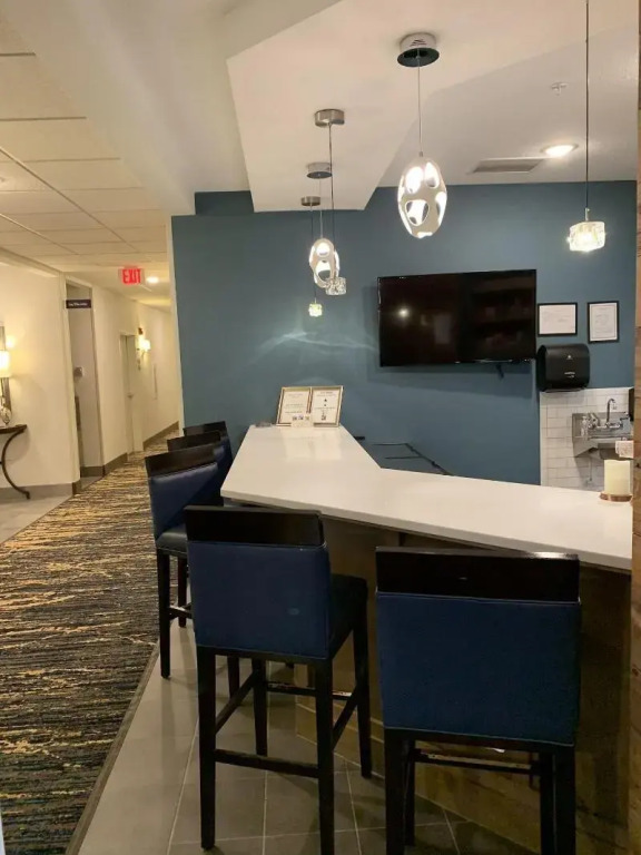 Little Crow Hotel & Conference, Trademark by Wyndham