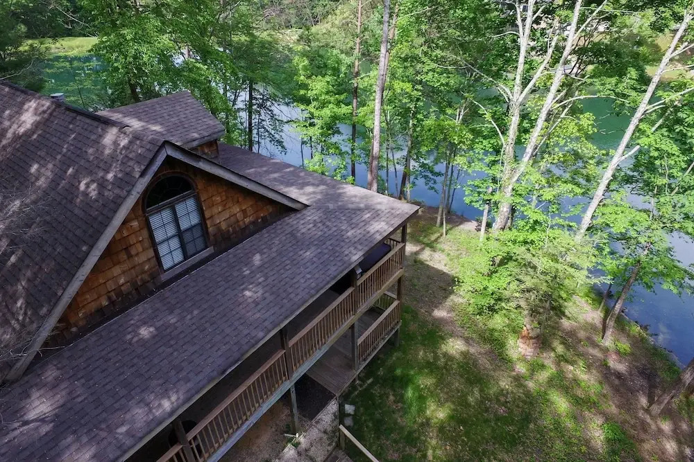 LAKE SONG - 2 Br Cabin