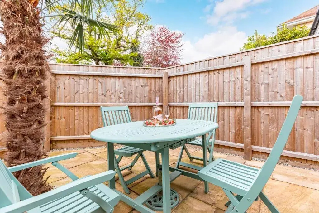 Bournecoast: Lovely Annex With Patio Nr Beach-5286