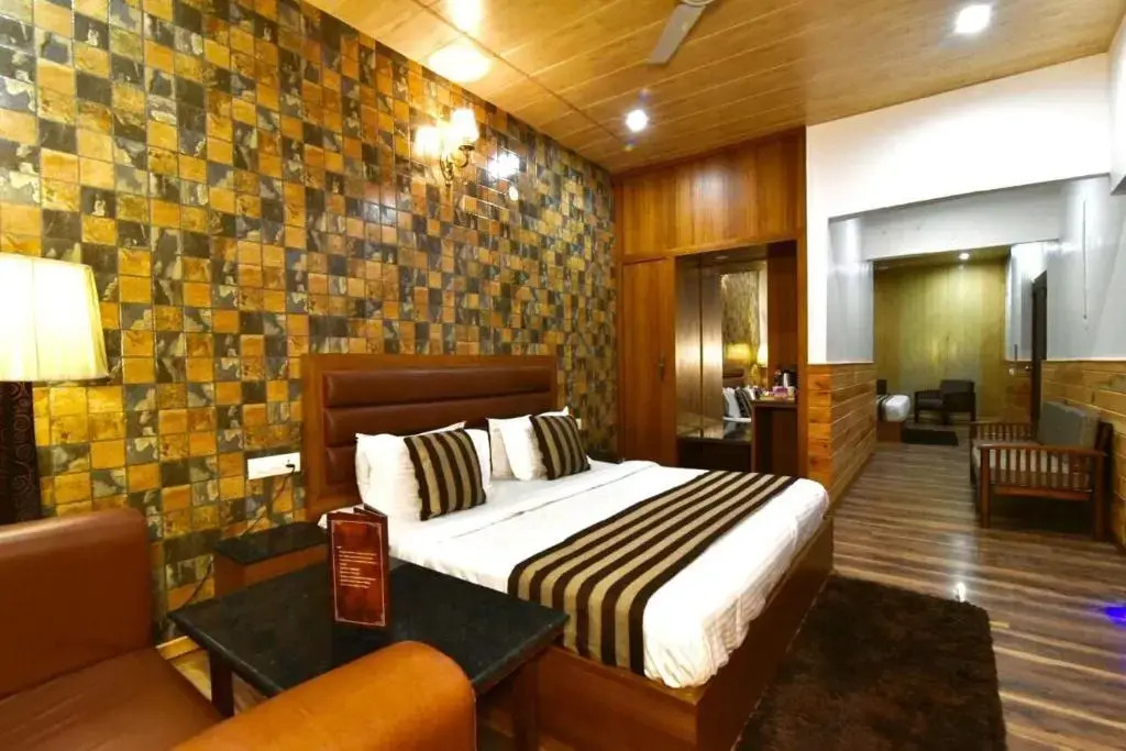 Hotel Divyansh By DLS Hotels