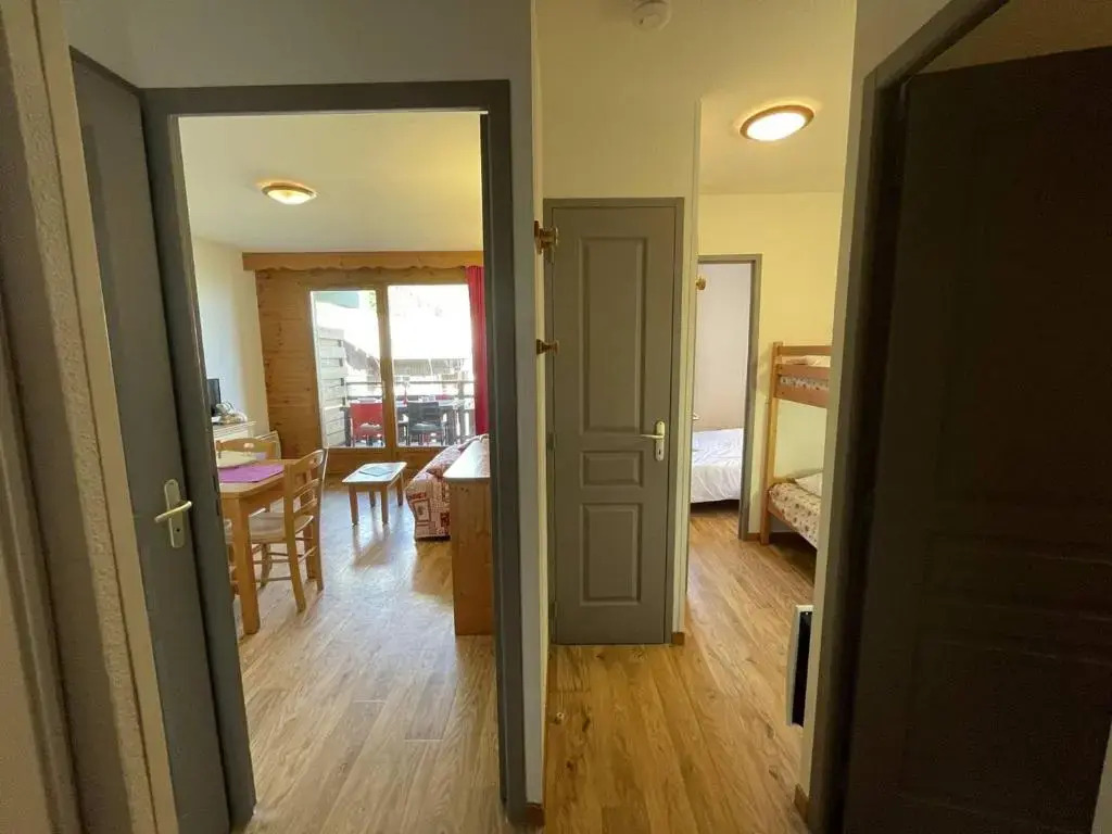 Appartement Puy-Saint-Vincent, 2 pièces, 6 personnes - FR-1-330G-133