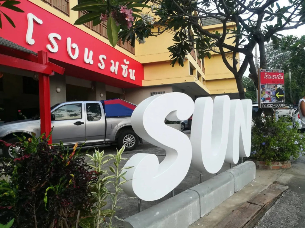 Sun Hotel