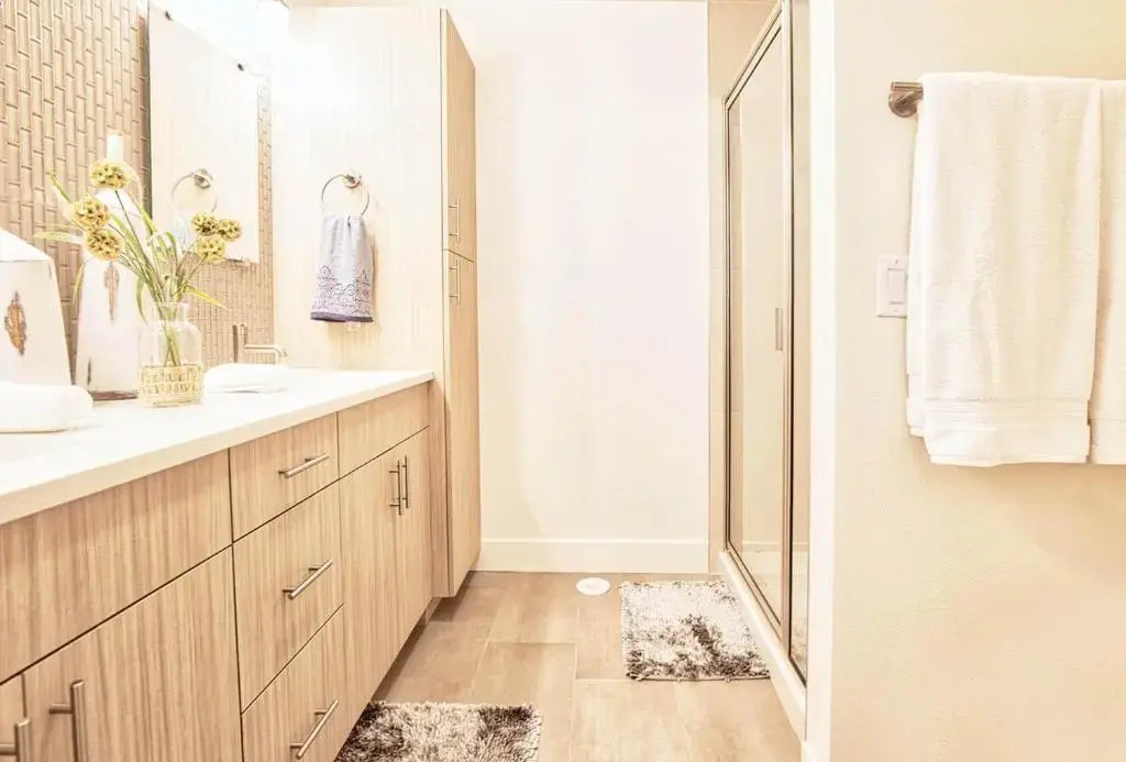 Beautiful 3 Bedroom Townhouse in Old Town North, Brewery District