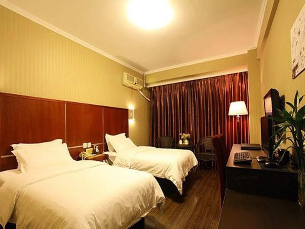 Jinshan Hotel