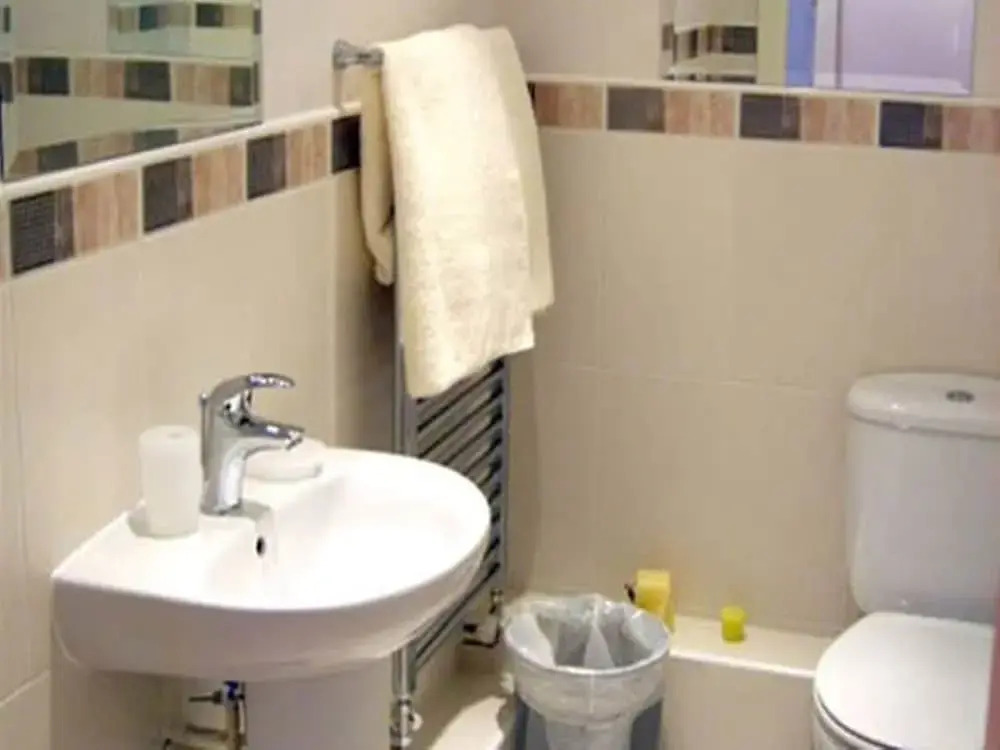 The Worsley Exclusive 2 Bed Apartment W