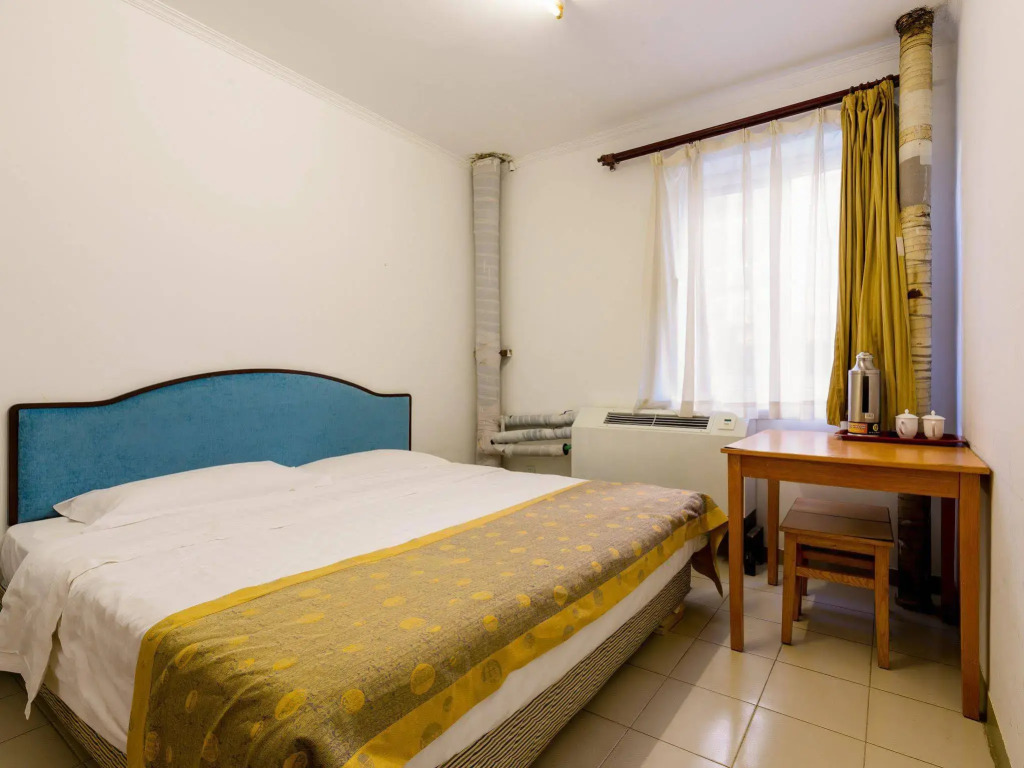 Zhaolong International Youth Hostel-Beijing