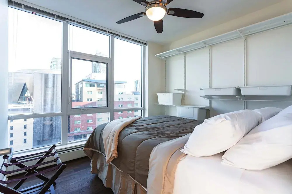 Heart of Dt,a/c,stampede,dome,bmo,roof Patio,bbq,gym