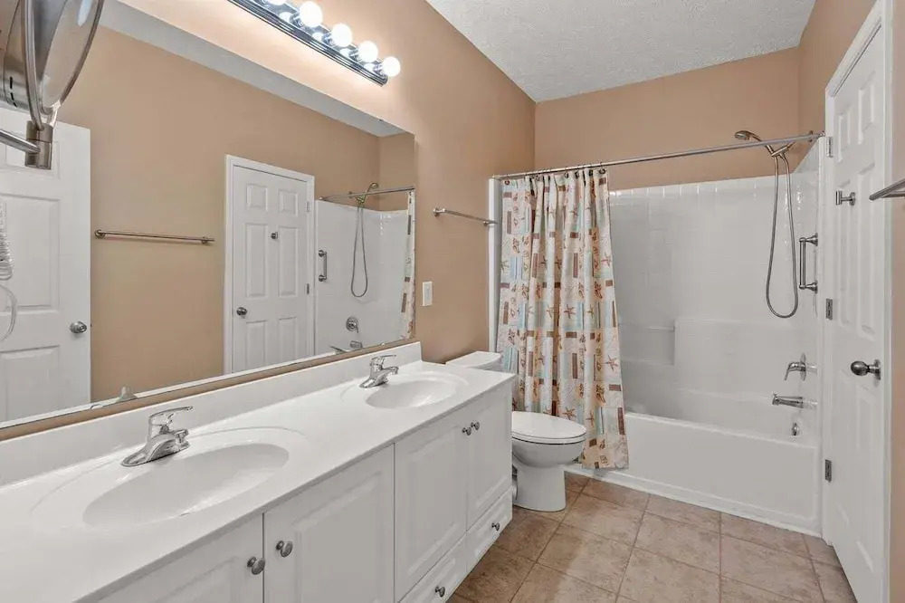 Ocean Keyes 2445 3 Bedroom Condo
