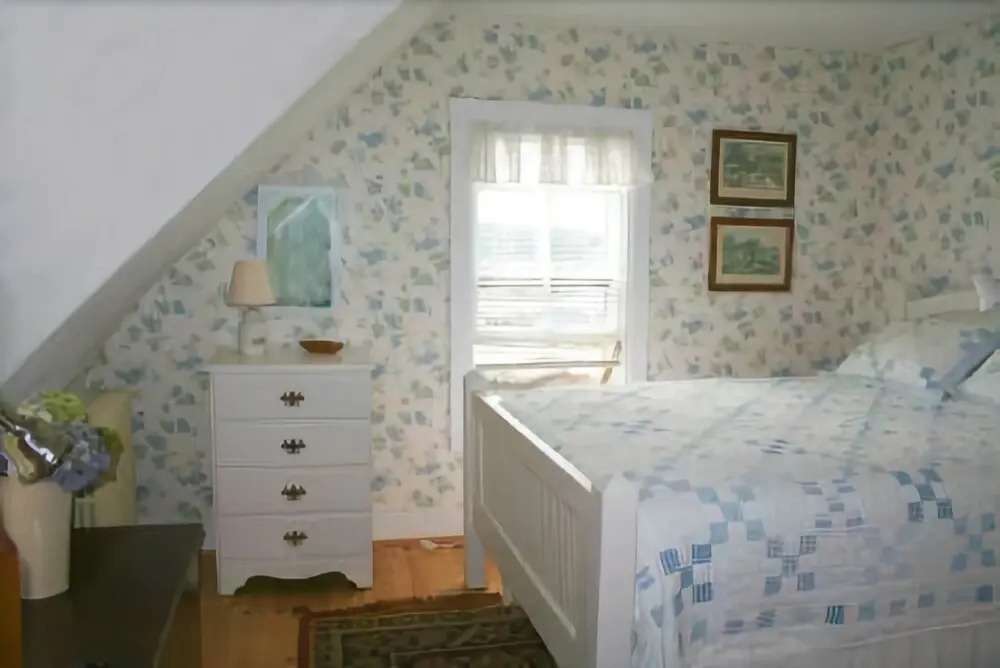 Harbor Heights - Five Bedroom Home