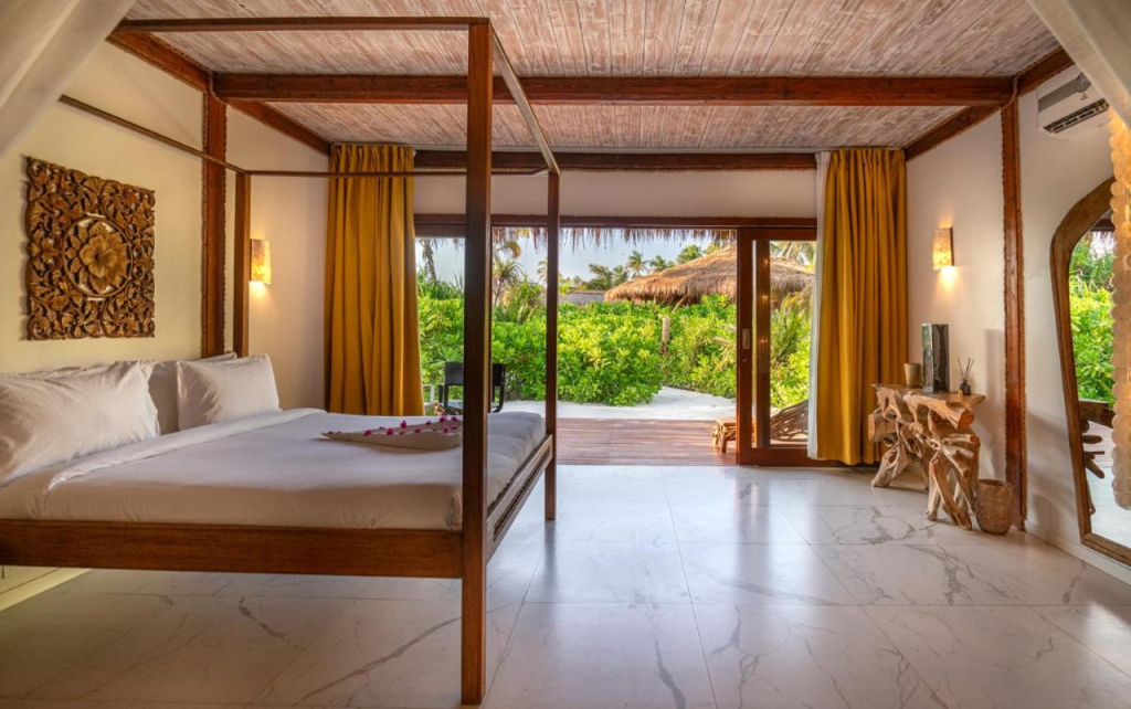 Sensations Eco-Chic Hotel