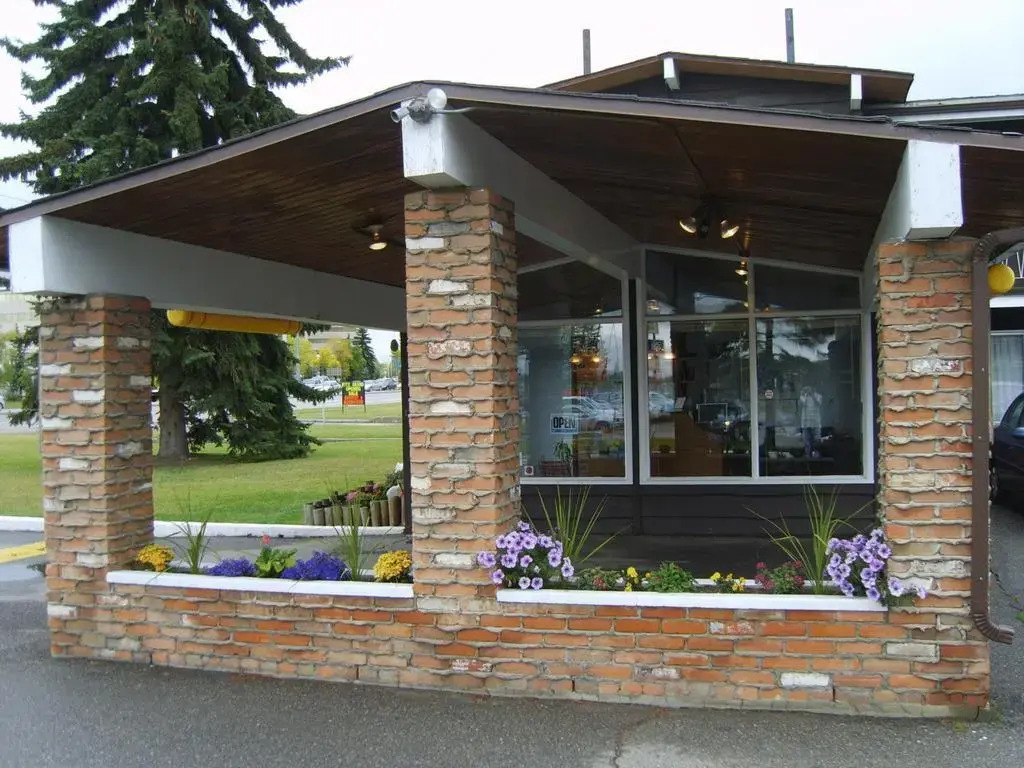 Stetson Village Inn