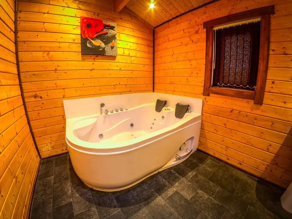 New Forest Lodges