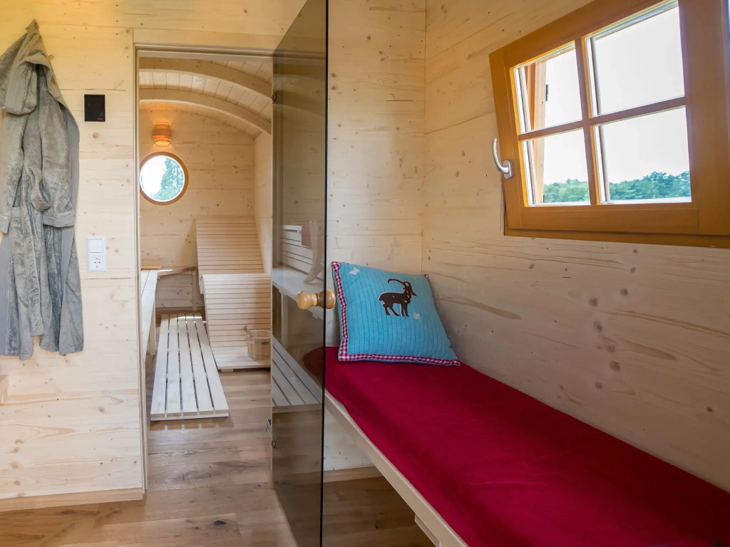Apartment Ahorn by Interhome