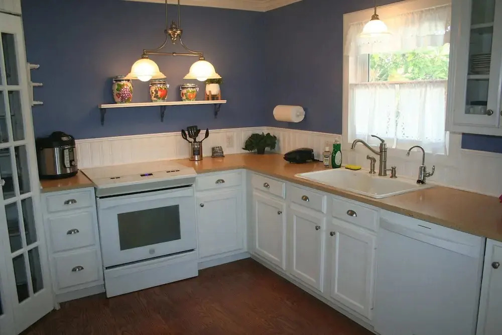 Bay Mar Bungalow 2 in Fort Myers Beach