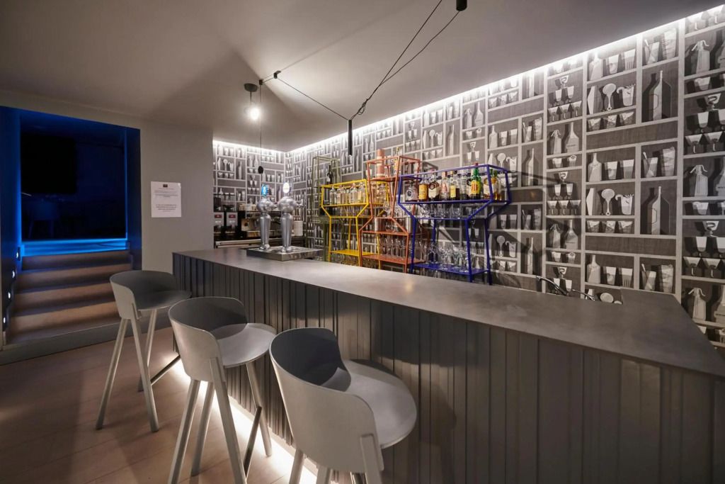 Hostal Lola