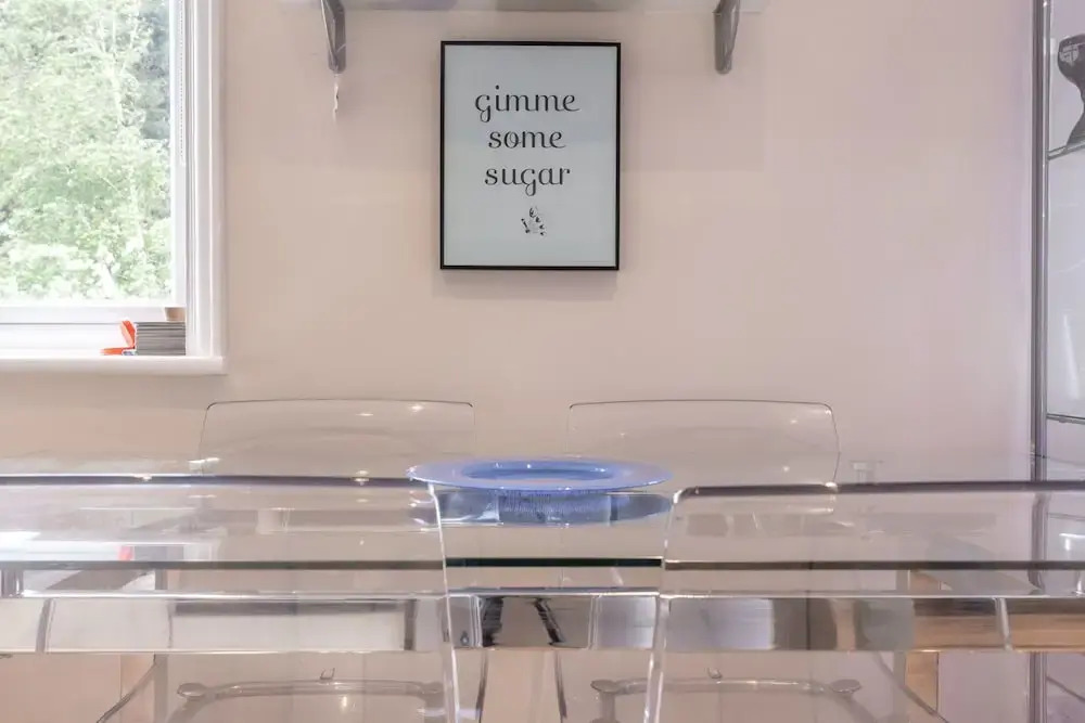 Spacious 2 Bedroom Flat in Acton