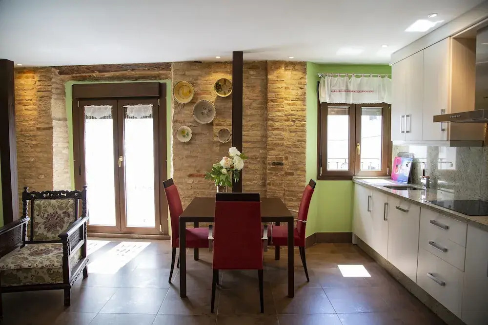 Palacio Sirvente Mieres - PARKING GRATUITO