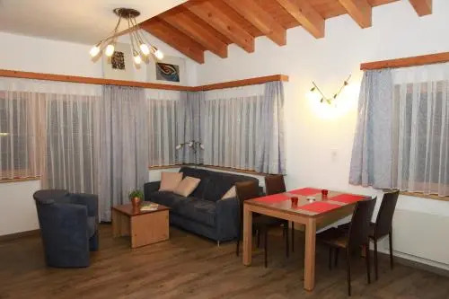 Apartment Madlaina