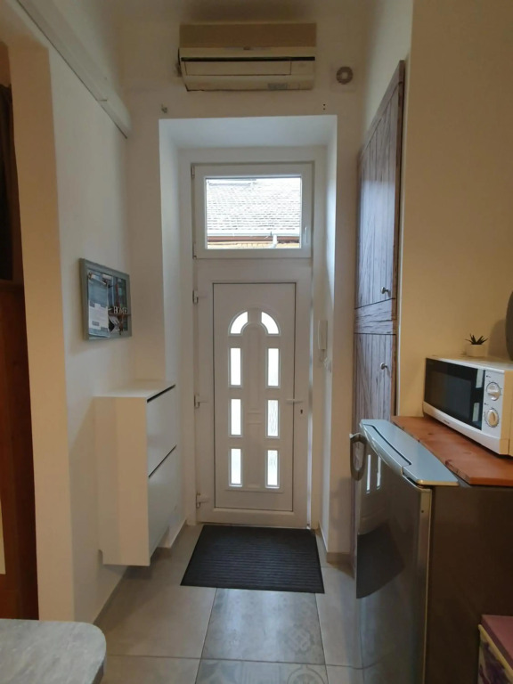 Cozy studio apartment with air condition