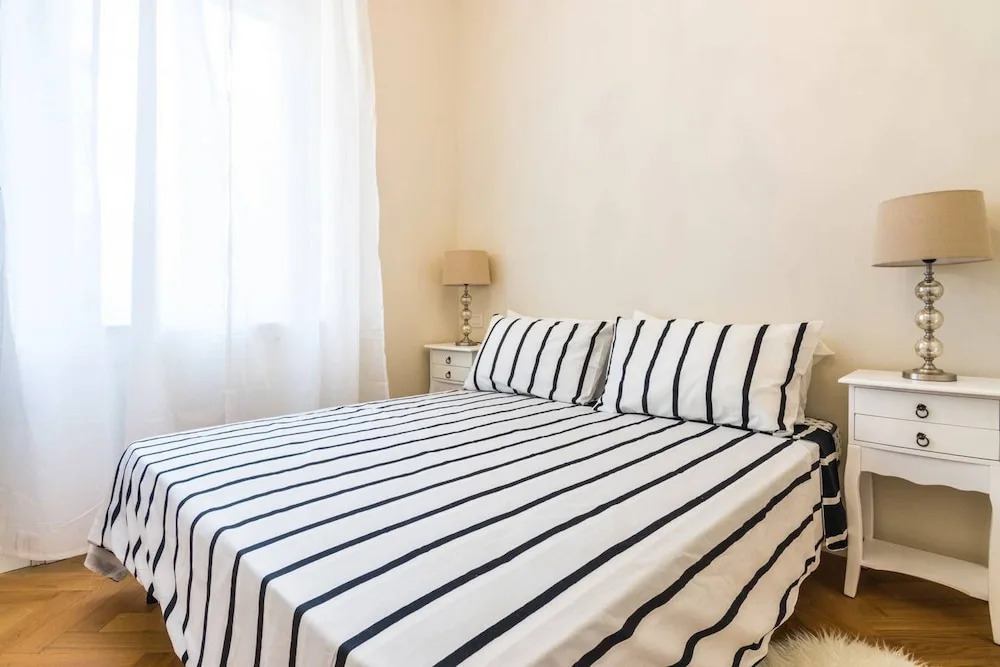 Luxury 3 Bedrooms Near Duomo