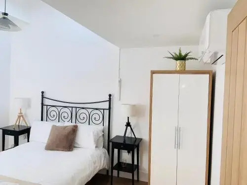 Eldertree Garden Holiday Home