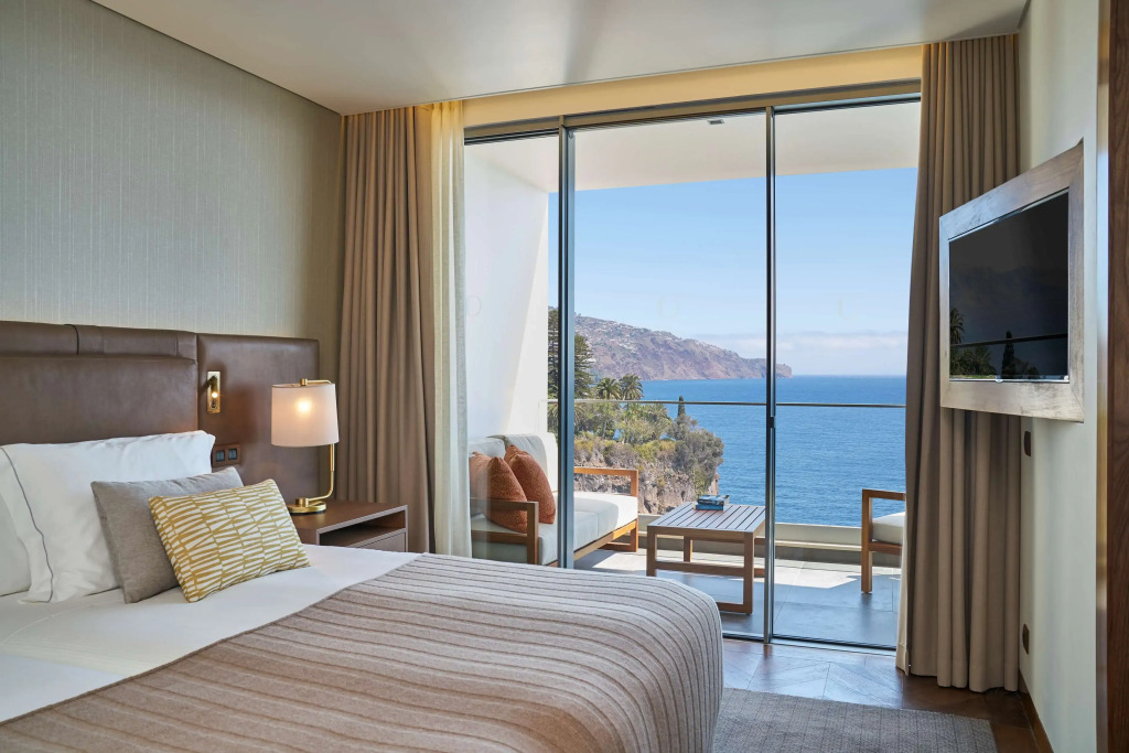 Les Suites at The Cliff Bay - PortoBay