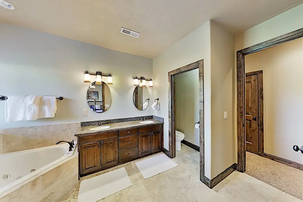 1482hd5m 3 Bedroom Townhouse