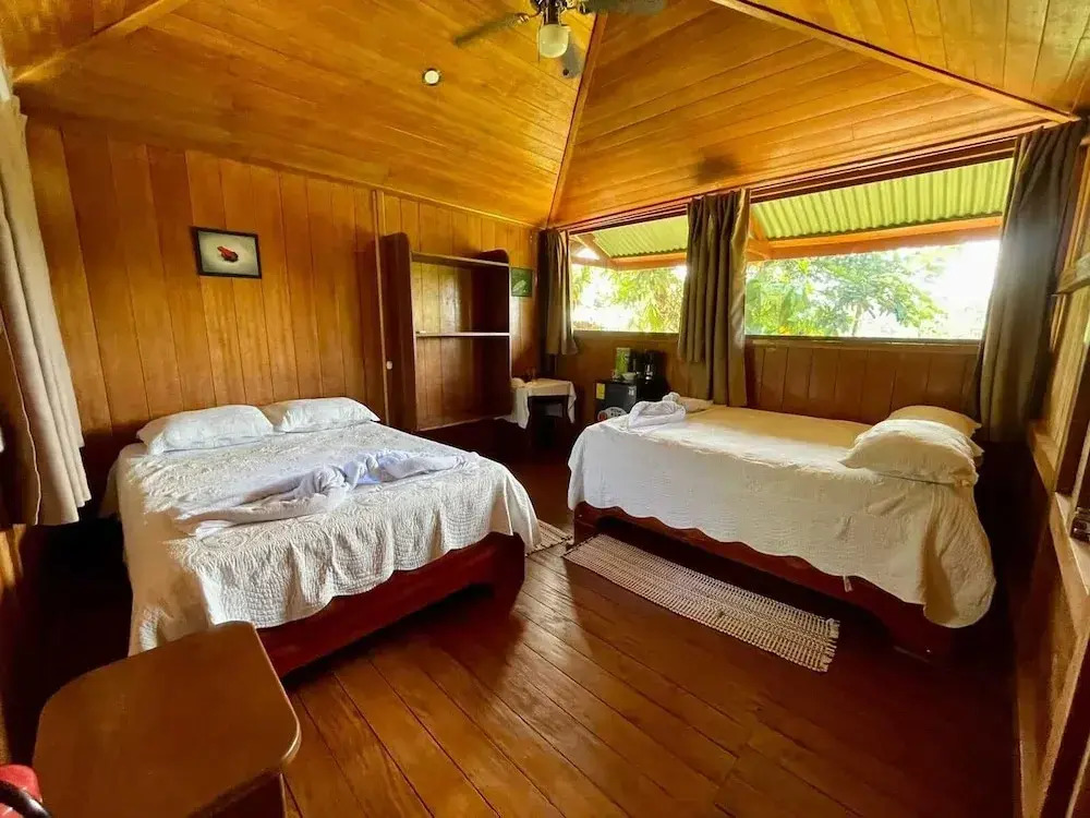 Sunset Lodge