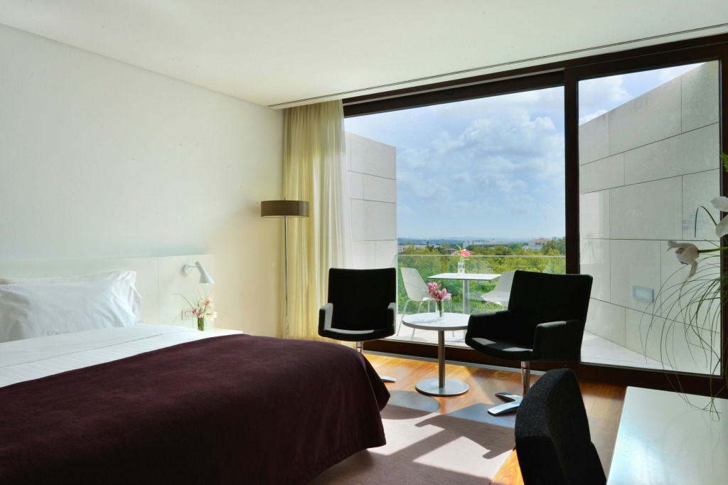 Pousada Palácio Estoi, Faro - Small Luxury Hotels Of The World