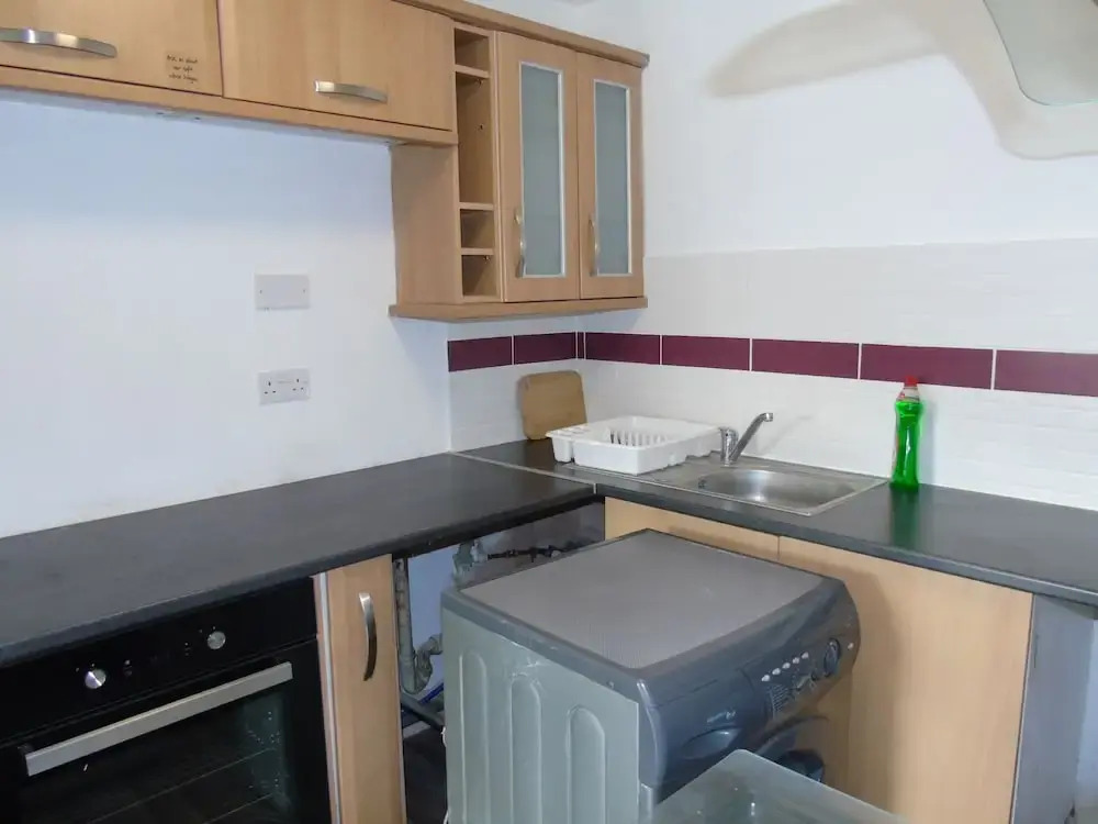 Beautiful 4-Bed Apartment