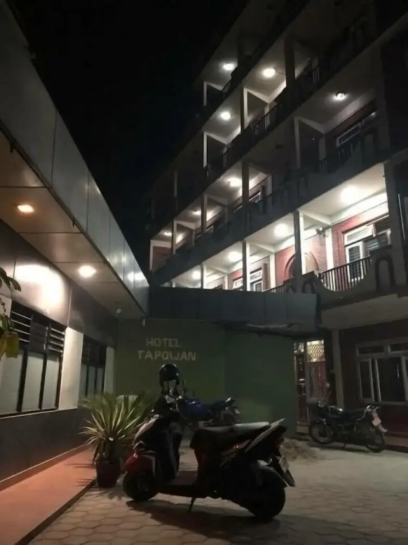 Hotel Tapowan - Near Tribhuvan International Airport