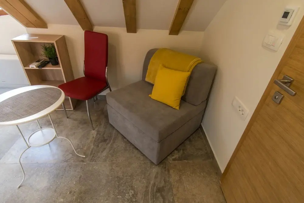 JR Luxury Guesthouse2