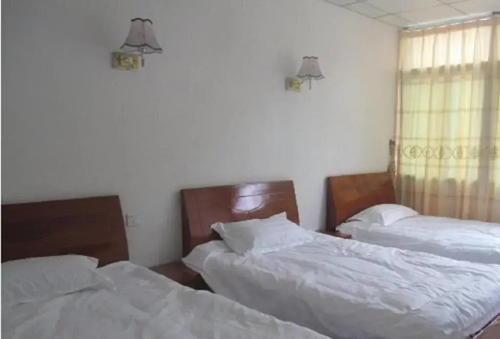 Jiayi Inn