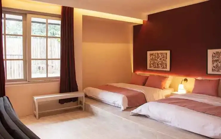 Villa Rone - Spanish Garden Vibe in PUNCAK